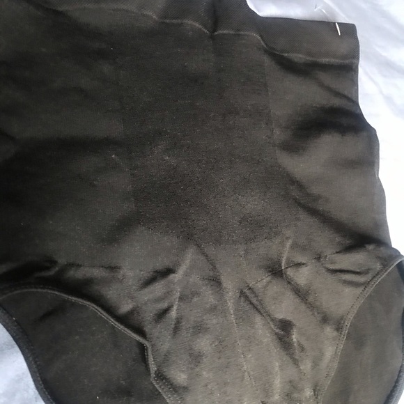 Trainer - Picture 2 of 4